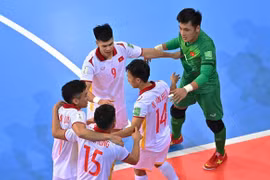 Futsal World Cup: Xác định 9 đội vào vòng 1/8, Việt Nam sáng cửa