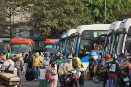 Đảm bảo phương tiện cho hành khách về quê đón Tết Nguyên đán