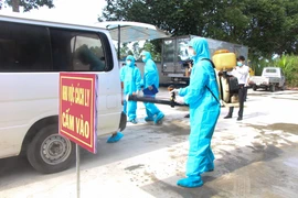 Hậu Giang huy động phương tiện đưa người có nhu cầu về từ vùng dịch