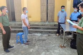 Khởi tố đối tượng đưa 8 người nước ngoài nhập cảnh trái phép