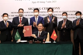 Bộ Ngoại giao Việt Nam-Arab Saudi ký Bản ghi nhớ về tham vấn chính trị