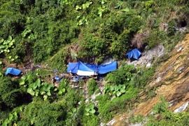 Triệt phá điểm khai thác vàng trái phép, bắt giữ 18 đối tượng