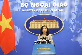 Người phát ngôn Bộ Ngoại giao Lê Thị Thu Hằng chủ trì họp báo thường kỳ tháng 9/2020. (Ảnh: Lâm Khánh/TTXVN)