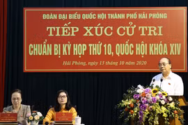 [Video] Thủ tướng Nguyễn Xuân Phúc tiếp xúc với cử tri tại Hải Phòng