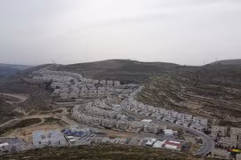 Khu định cư Do Thái ở Givat Zeev, gần thành phố Ramallah ở Khu Bờ Tây do Israel chiếm đóng ngày 13/5/2020. (Ảnh: AFP/TTXVN)