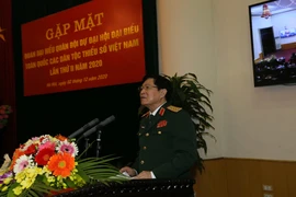 Gặp mặt đoàn đại biểu Quân đội dự Đại hội các dân tộc thiểu số