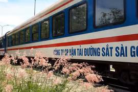 Ngành đường sắt đã có những đổi mới về toa xe, trang thiết bị. (Ảnh: VNR cung cấp)