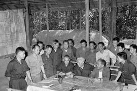 Trưng bày 10.000 đầu sách, tư liệu với chủ đề “Đất nước thống nhất”