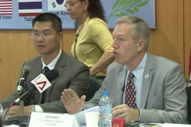 Đại sứ Hoa Kỳ tại Việt Nam Ted Osius trong buổi gặp mặt báo chí sáng 28/7 tại Hà Nội. (Ảnh: Tùng Lâm/Vietnam+)