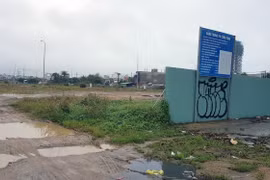 Khu dân cư đô thị phía Bắc đường Trần Phú được cho là sở hữu vị trí 'đất vàng'. (Ảnh: Xuân Triệu/TTXVN)