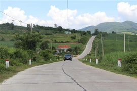 Tuyến đường Quốc lộ 19C. (Ảnh mịnh họa: Phạm Cường/TTXVN)