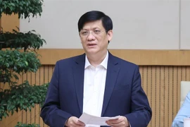 Bộ trưởng Bộ Y tế Nguyễn Thanh Long phát biểu tại cuộc họp. (Ảnh: Thống Nhất/TTXVN)