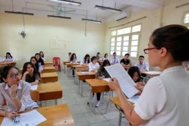 Thí sinh dự thi Trung học phổ thông quốc gia. (Ảnh: Minh Sơn/Vietnam+)