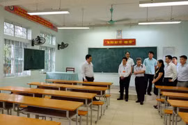 Đoàn công tác của Bộ Giáo dục và Đào tạo kiểm tra công tác chuẩn bị thi tại Hà Giang. (Ảnh: Bộ Giáo dục và Đào tạo)