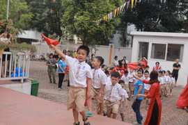 Học sinh Hà Nội trong ngày khai trường. (Ảnh: PV/Vietnam+)