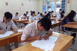 Thí sinh dự thi trung học phổ thông quốc gia 2019. (Ảnh: Phạm Mai/Vietnam+)