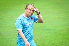 Huấn luyện viên Park Hang-seo đứng trước áp lực vô địch AFF Cup 2022 cùng tuyển Việt Nam. (Ảnh: PV/Vietnam+) 