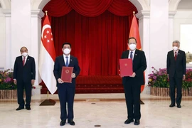 Tăng cường hợp tác trong lĩnh vực công thương Việt Nam-Singapore