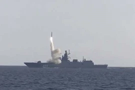 Nga điều máy bay và tàu chiến chuẩn bị cho tập trận ở Địa Trung Hải