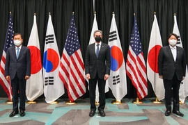 Ngoại trưởng Mỹ-Nhật-Hàn ra tuyên bố chung về nhiều vấn đề quốc tế