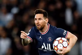PSG thông báo Lionel Messi dương tính với virus SARS-CoV-2