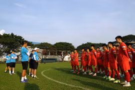 Tuyển U23 Việt Nam đảm bảo phòng dịch, sẵn sàng gặp Singapore