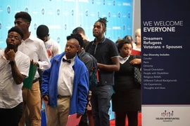 Kinh tế Mỹ bất ngờ bổ sung thêm 528.000 việc làm trong tháng 7/2022