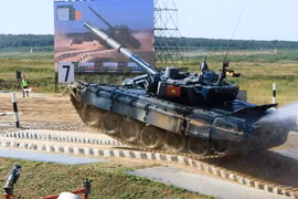 Cận cảnh màn thi đấu của Kíp xe tăng số 2 Việt Nam tại Army Games 2022