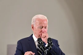 Tổng thống Mỹ Joe Biden vẫn dương tính với virus SARS-CoV-2