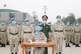 Lực lượng GGHB Việt Nam phát động thi đua trước khi lên đường