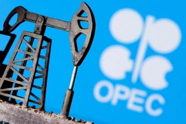 OPEC giảm sản lượng dầu trong tháng 11 để hỗ trợ thị trường