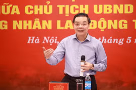 Chủ tịch UBND Hà Nội gặp gỡ, đối thoại với công nhân lao động