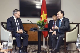 Chủ tịch QH: Việt Nam hoan nghênh các tập đoàn Anh đầu tư lâu dài