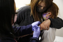 Canada phê duyệt vaccine COVID-19 của Moderna cho trẻ em từ 6-11 tuổi
