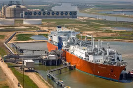 Nhật Bản yêu cầu Mỹ, Australia đảm bảo nguồn cung LNG ổn định