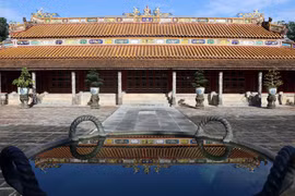 Lăng vua Đồng Khánh - điểm du Xuân hấp dẫn dịp đầu năm tại Huế