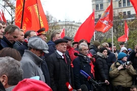 Đảng Cộng sản Nga tổ chức míttinh kỷ niệm 105 năm Cách mạng Tháng Mười