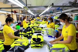 Dệt may Việt Nam cần "xanh hóa" để tăng trưởng bền vững tại Canada