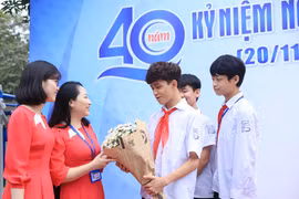 Không khí hân hoan trong ngày tri ân Nhà giáo Việt Nam ở Hà Nội