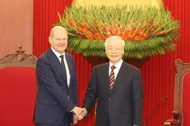 Tổng Bí thư Nguyễn Phú Trọng tiếp Thủ tướng Đức Olaf Scholz thăm chính thức Việt Nam. (Ảnh: Trí Dũng/TTXVN)