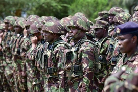 Binh sỹ Kenya được điều động tới CHDC Congo, tại Nairobi ngày 2/11/2022. (Ảnh: AFP/ TTXVN)