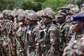 Binh sỹ Kenya được điều động tới CHDC Congo, tại Nairobi ngày 2/11/2022. (Ảnh: AFP/ TTXVN)
