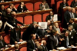 Các nghị sỹ Italy có mức thu nhập cao nhất châu Âu