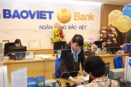 Giao dịch tại BAOVIET Bank. (Nguồn: BAOVIET Bank)