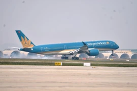 Vietnam Airlines chính thức mở bán vé bay quốc tế về Việt Nam đầu tiên sau COVID-19. (Ảnh: CTV/Vietnam+)