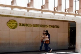 Credit Suisse thừa nhận có hoạt động đầu tư tại ngân hàng BES