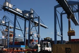 Cơ bản giải quyết tình trạng ùn tắc hàng hóa tại cảng Cát Lái