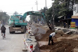 Yêu cầu đơn vị thi công Quốc lộ 1A đền bù thiệt hại cho dân