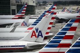 Máy bay của hãng American Airlines tại sân bay quốc tế Miami, bang Florida ngày 8/6. (Nguồn: AFP/TTXVN)