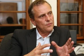 Tỉnh trưởng Olomouc Jiri Rozboril (Nguồn: zpravy.idnes.cz)